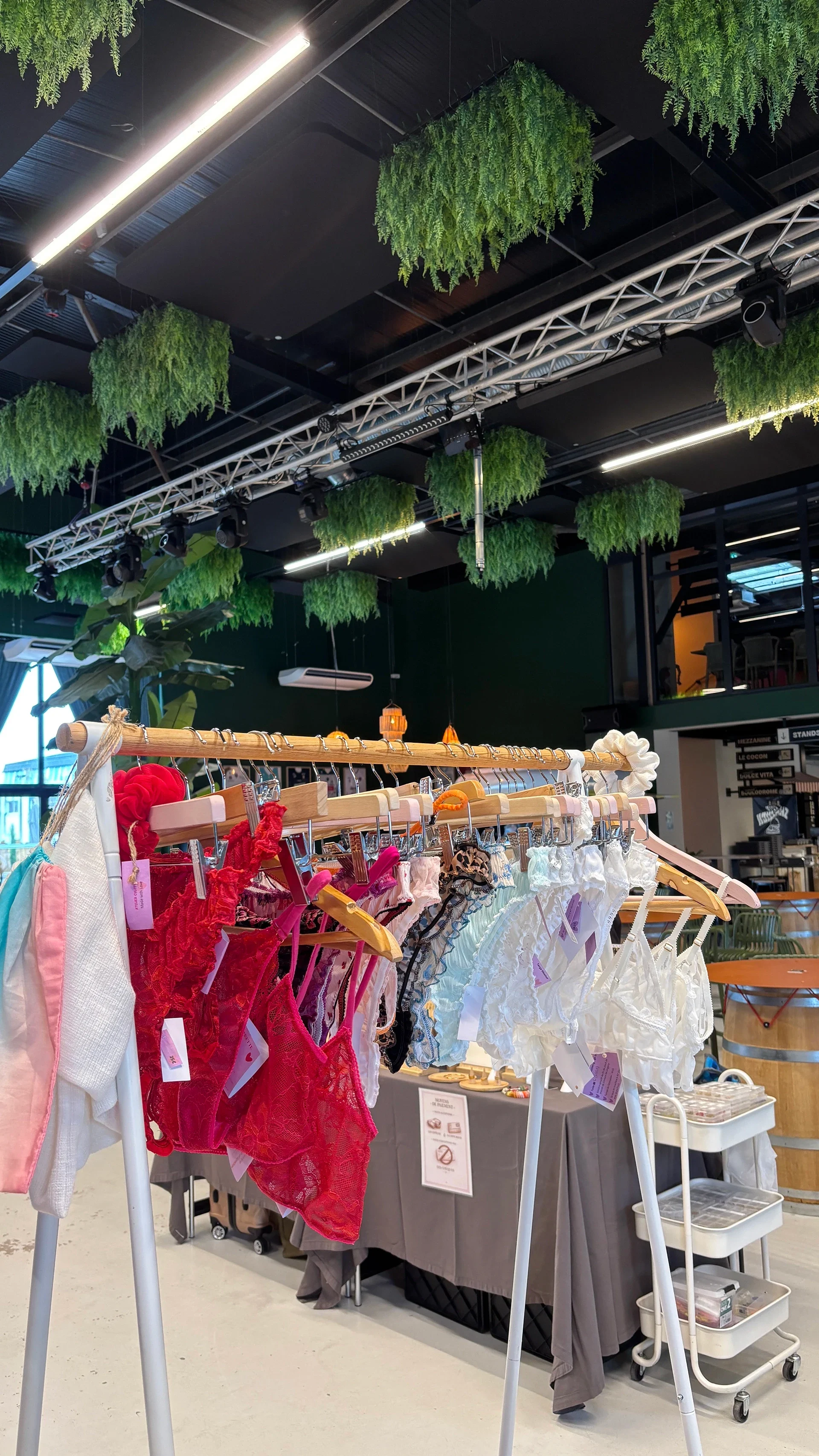 Lingerie brodée atelier culotté